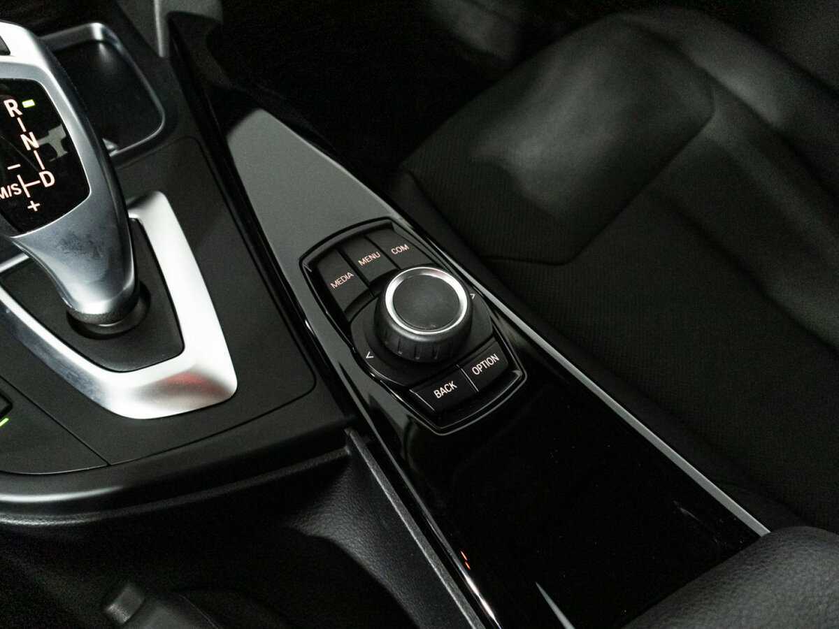 BMW 3 серии б/у, 2018, Автоматическая. Фото: #17