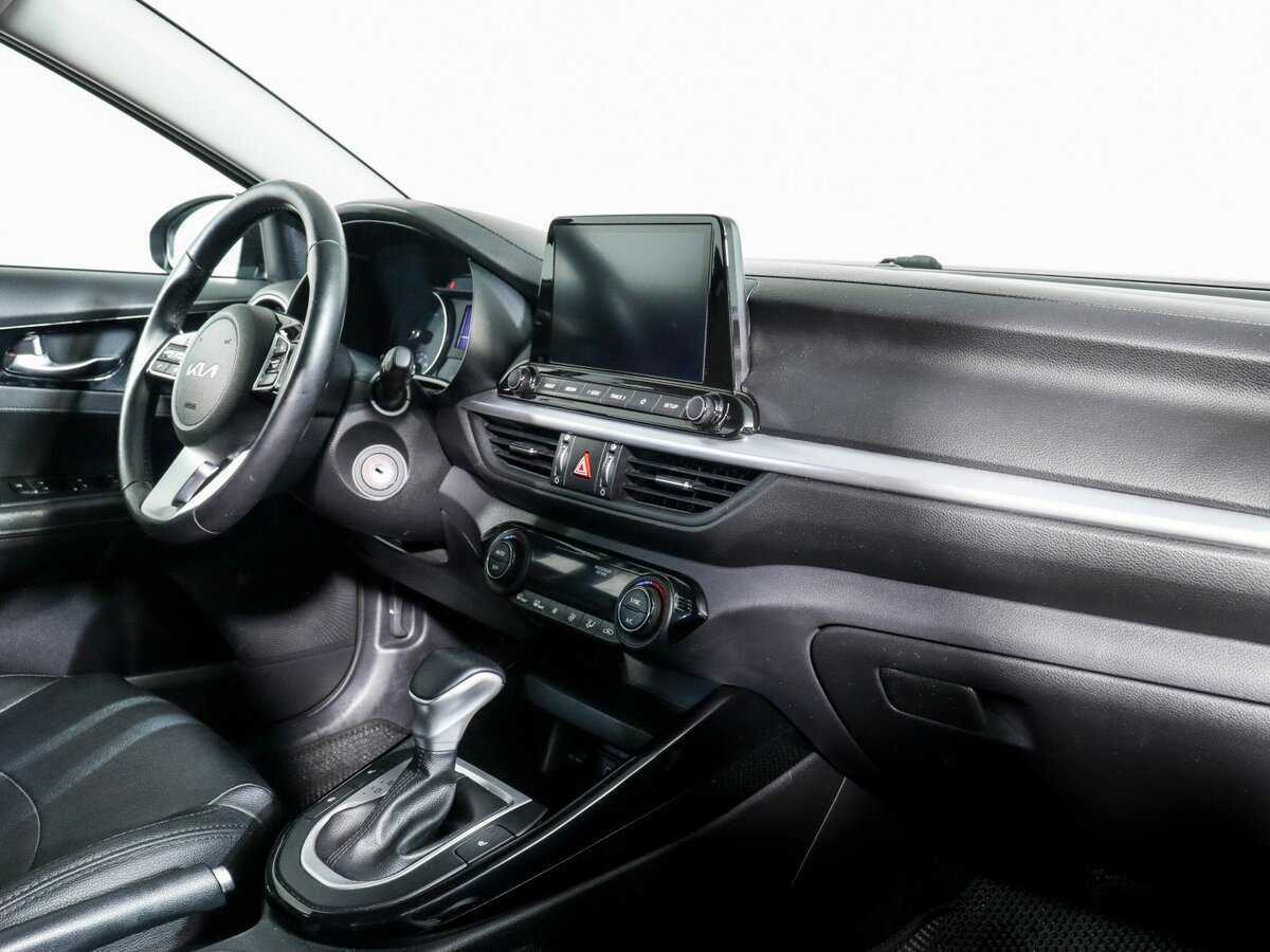 Kia Cerato б/у, 2022, Автоматическая. Фото: #5