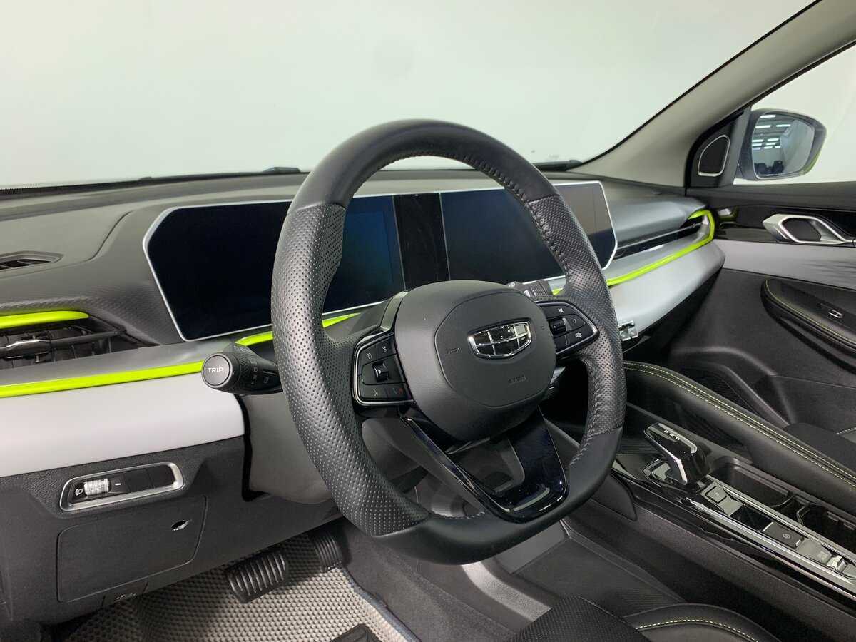 Geely Coolray б/у, 2023, Роботизированная. Фото: #11