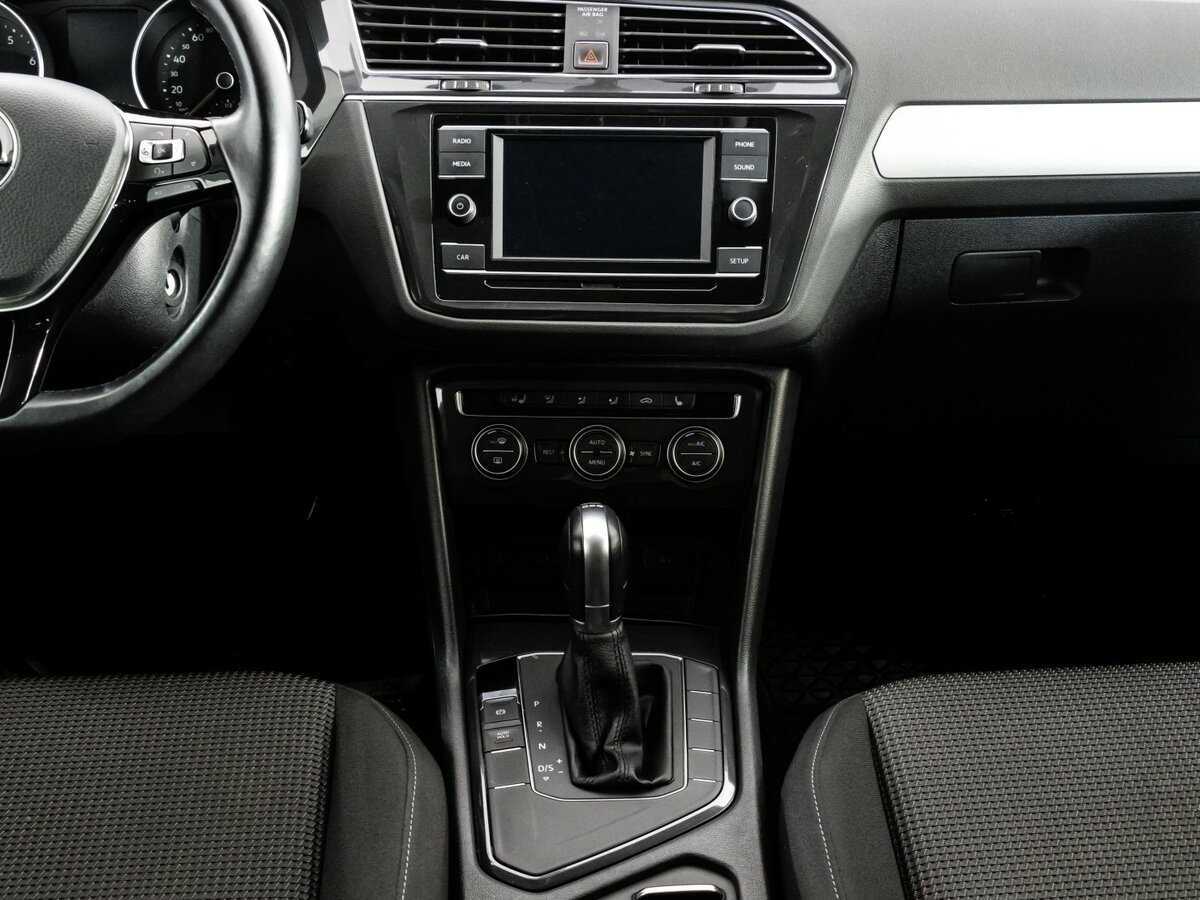 Volkswagen Tiguan б/у, 2017, Роботизированная. Фото: #11