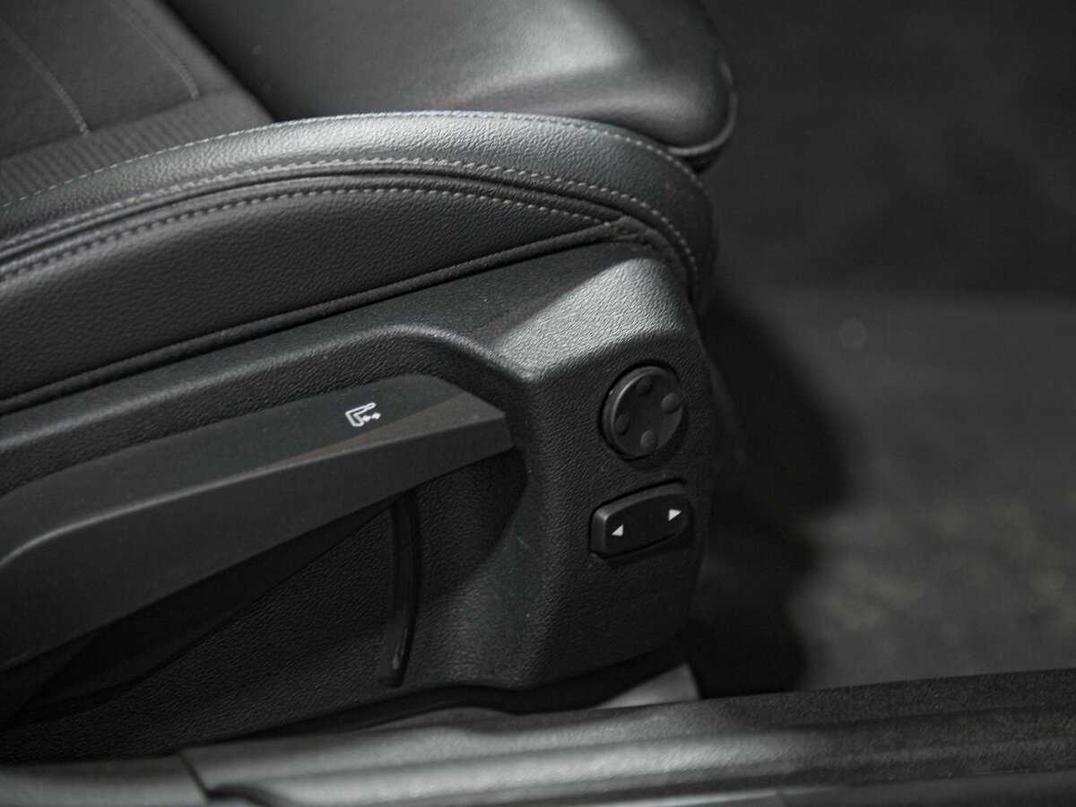 BMW 3 серии б/у, 2019, Автоматическая. Фото: #18