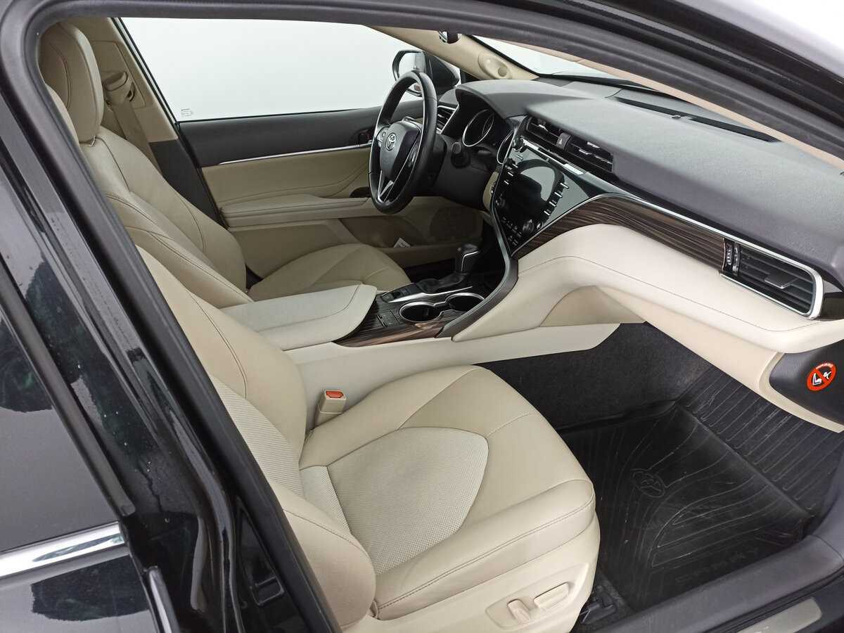 Toyota Camry б/у, 2020, Автоматическая. Фото: #10