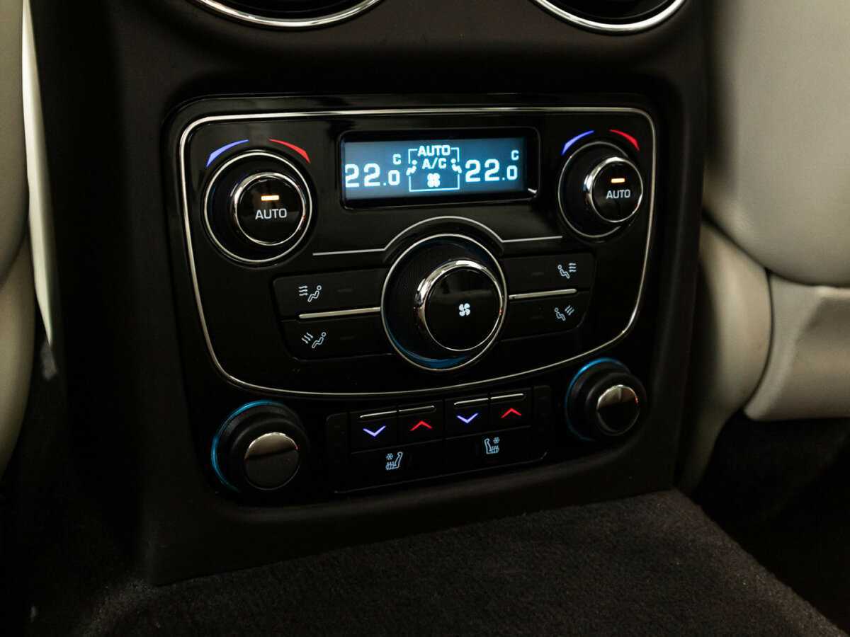 Jaguar XJ б/у, 2015, Автоматическая. Фото: #20