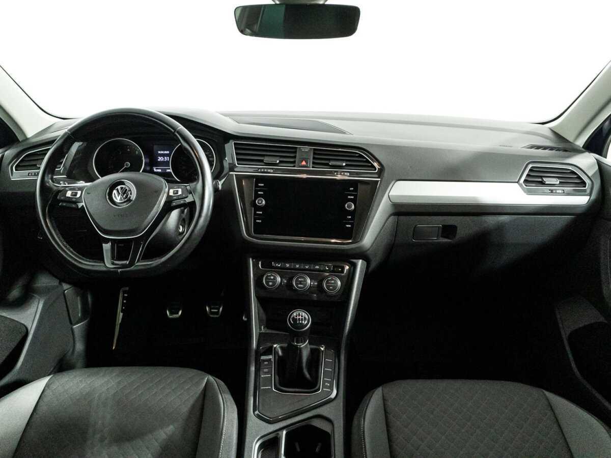 Volkswagen Tiguan б/у, 2019, Механическая. Фото: #12