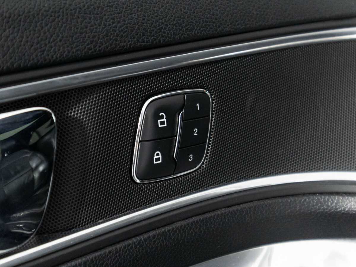 Ford Explorer б/у, 2015, Автоматическая. Фото: #19