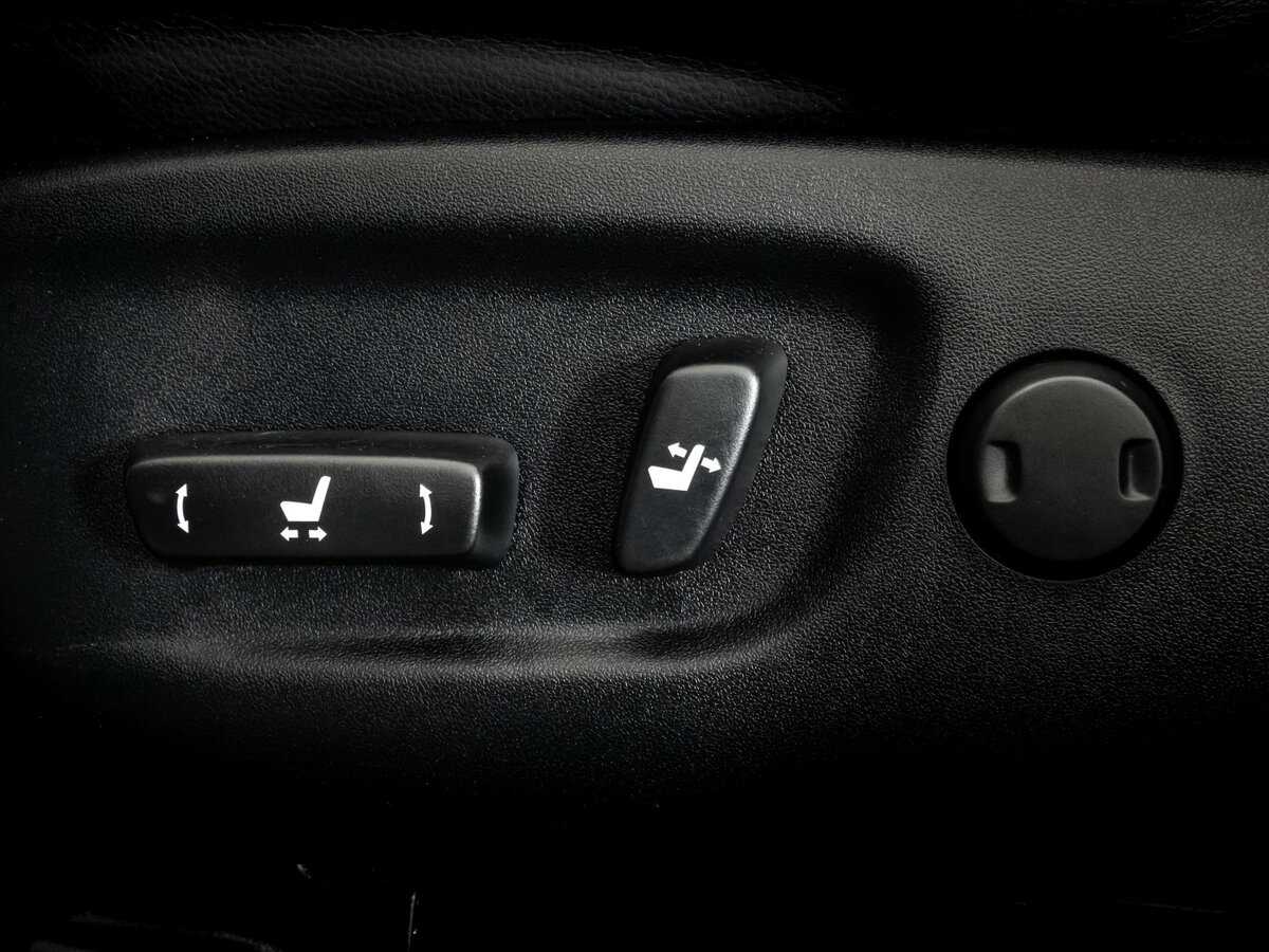 Toyota RAV4 б/у, 2014, Автоматическая. Фото: #10