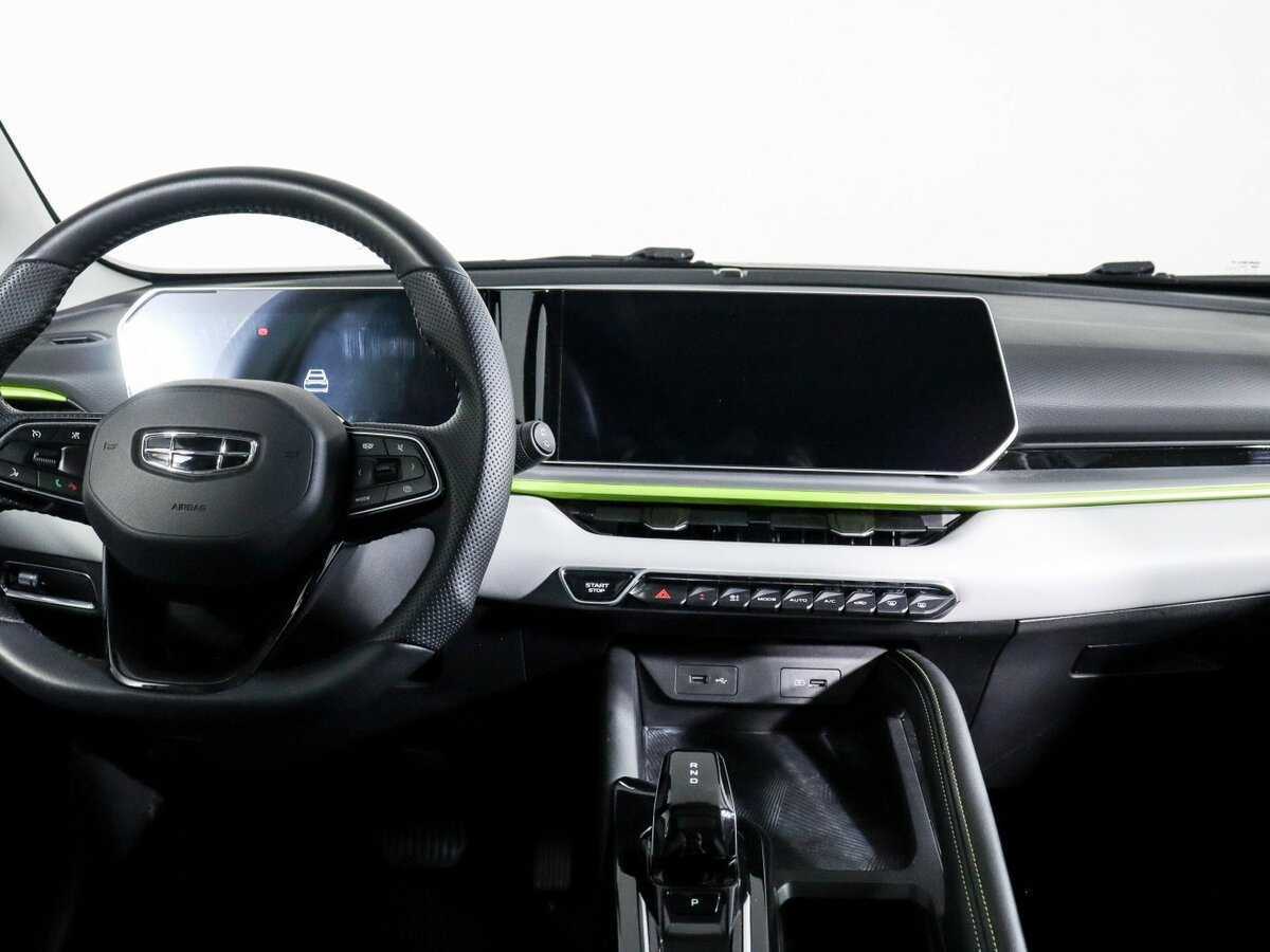 Geely Coolray б/у, 2023, Роботизированная. Фото: #11