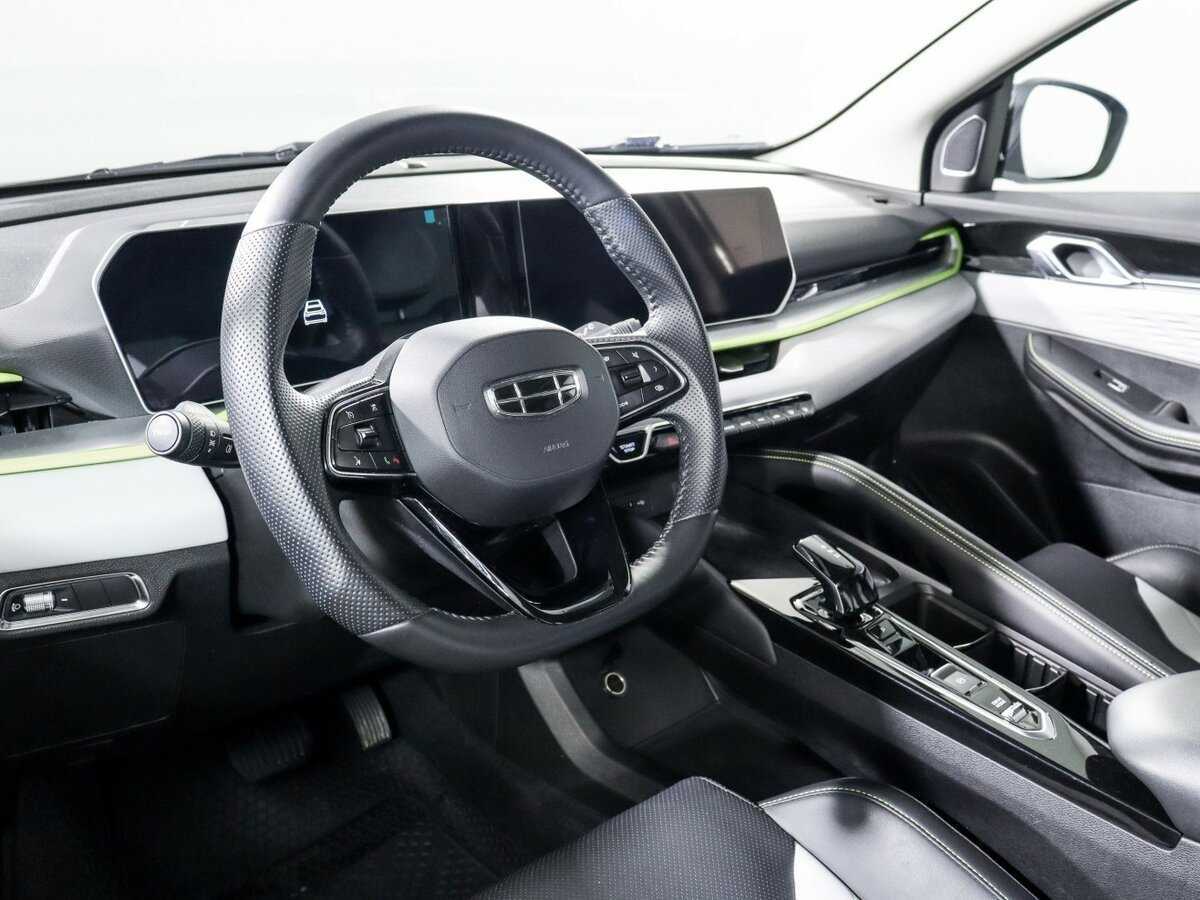 Geely Coolray б/у, 2023, Роботизированная. Фото: #13