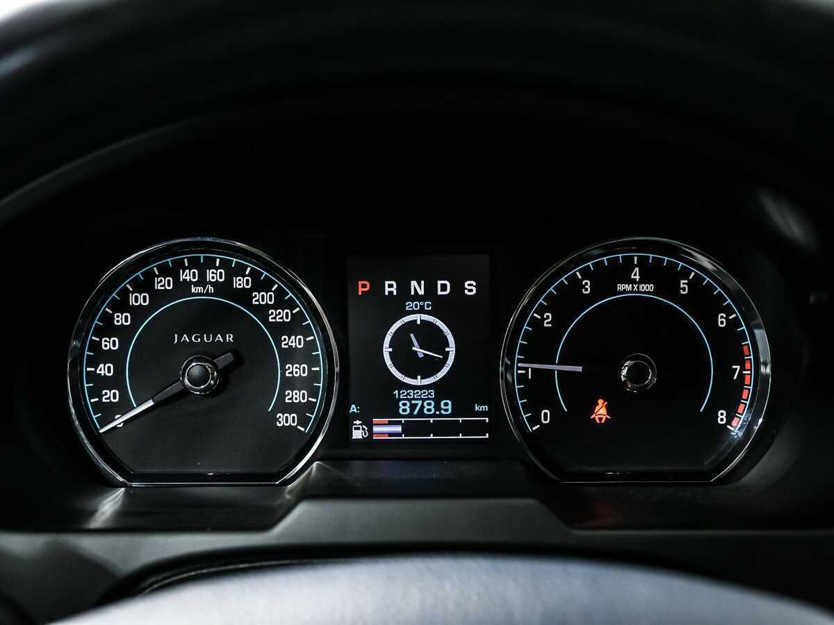 Jaguar XF б/у, 2012, Автоматическая. Фото: #9