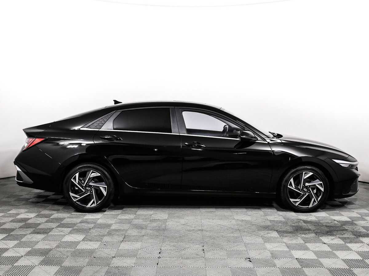 Hyundai Elantra б/у, 2024, Вариатор. Фото: #3