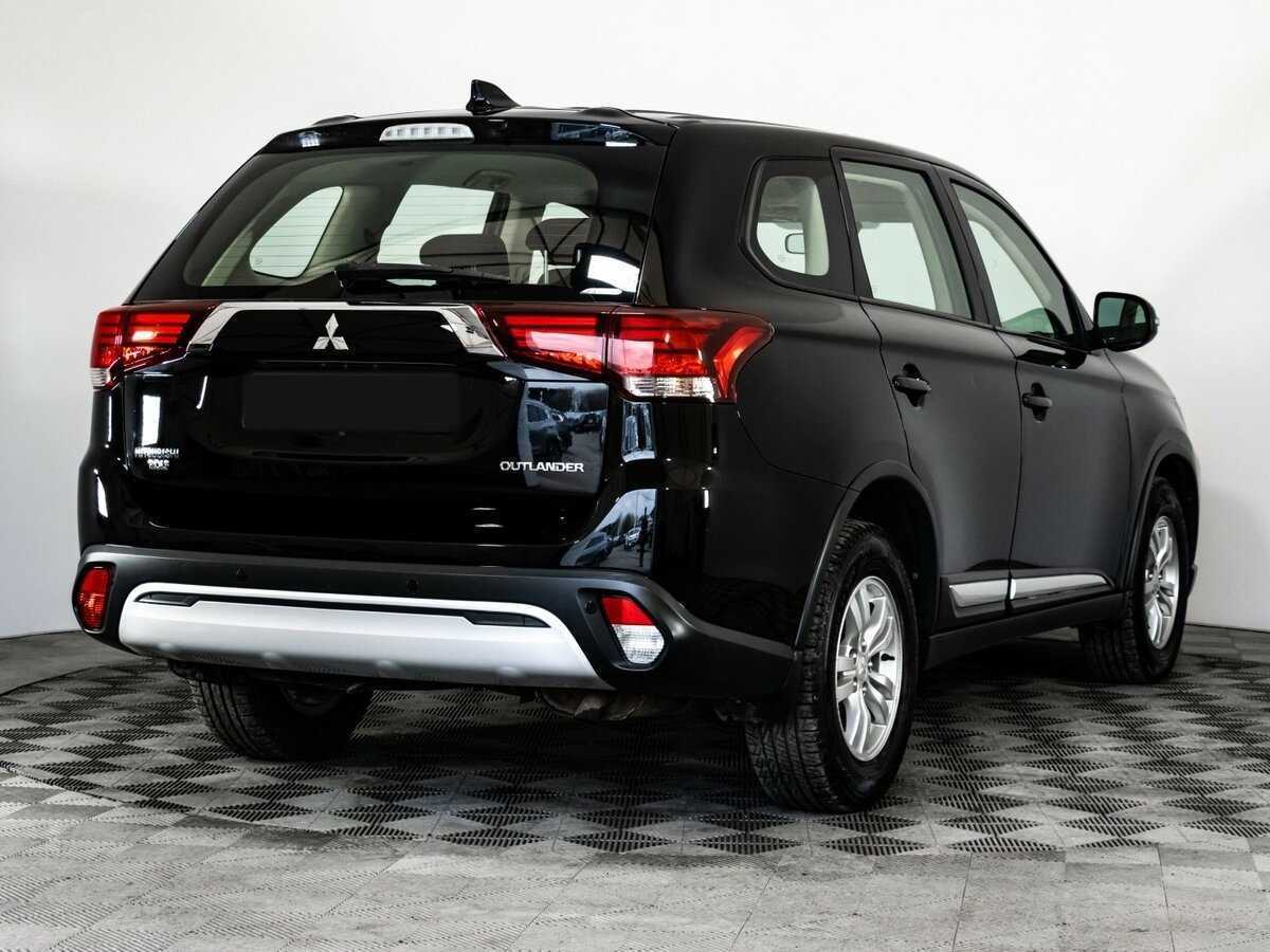 Mitsubishi Outlander б/у, 2018, Вариатор. Фото: #3