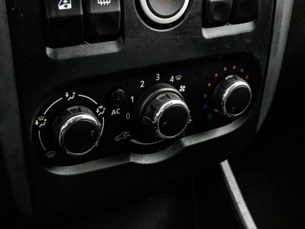 Лада (ВАЗ) Ларгус б/у, 2014, Механическая. Фото: #10