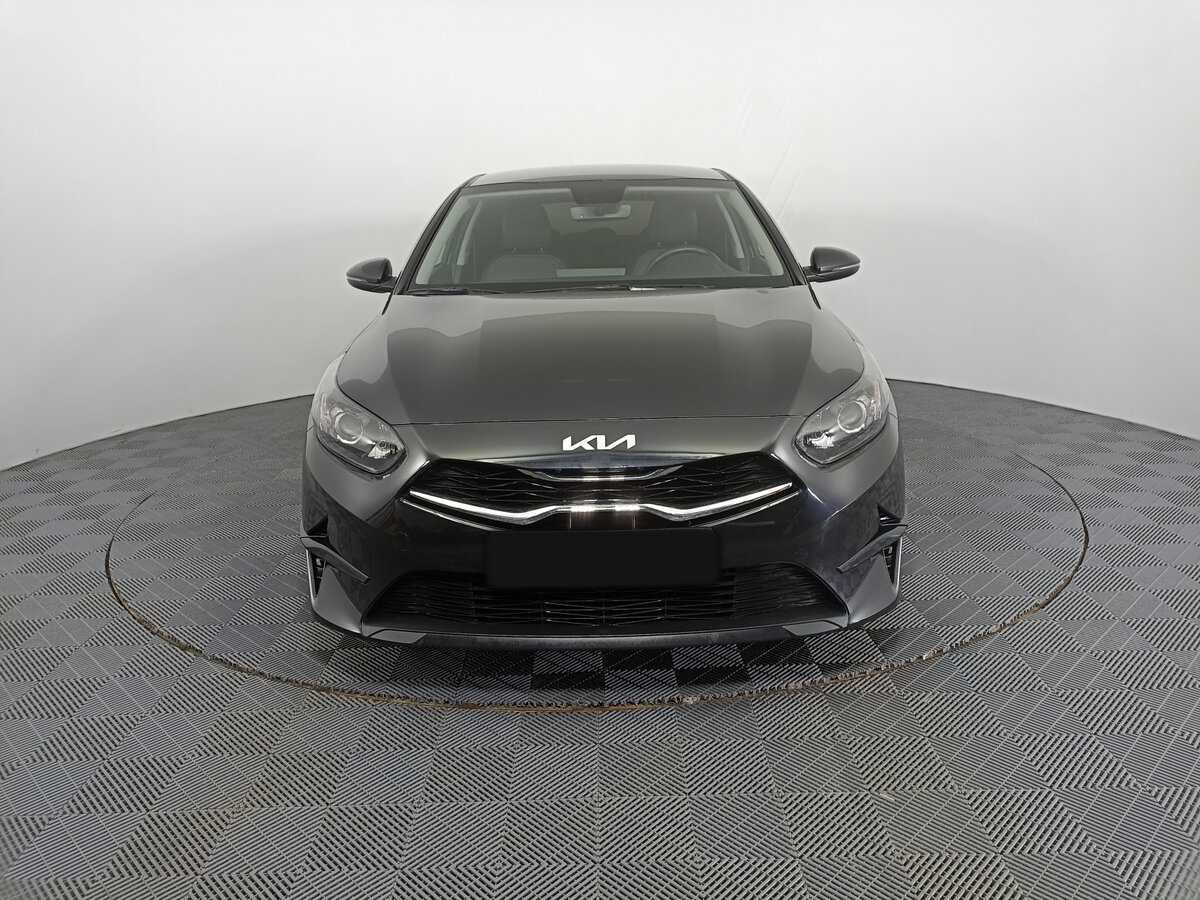 Kia Ceed б/у, 2022, Автоматическая. Фото: #1