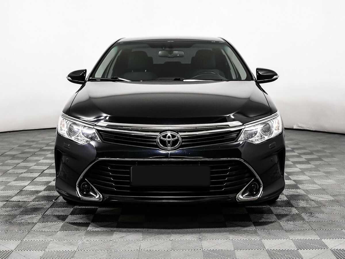 Toyota Camry б/у, 2018, Автоматическая. Фото: #1