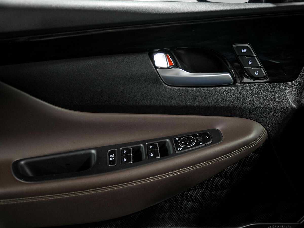 Hyundai Santa Fe б/у, 2019, Автоматическая. Фото: #15