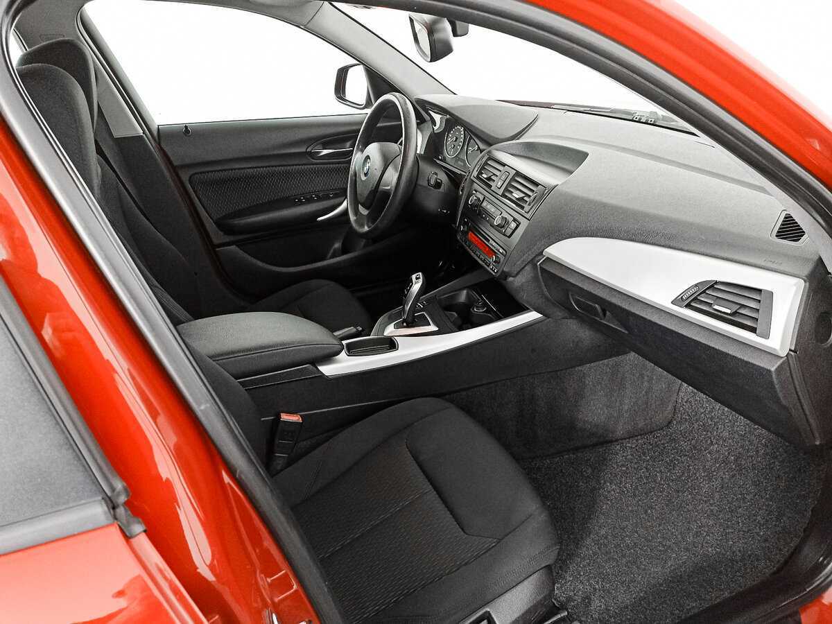 BMW 1 серии б/у, 2012, Автоматическая. Фото: #10