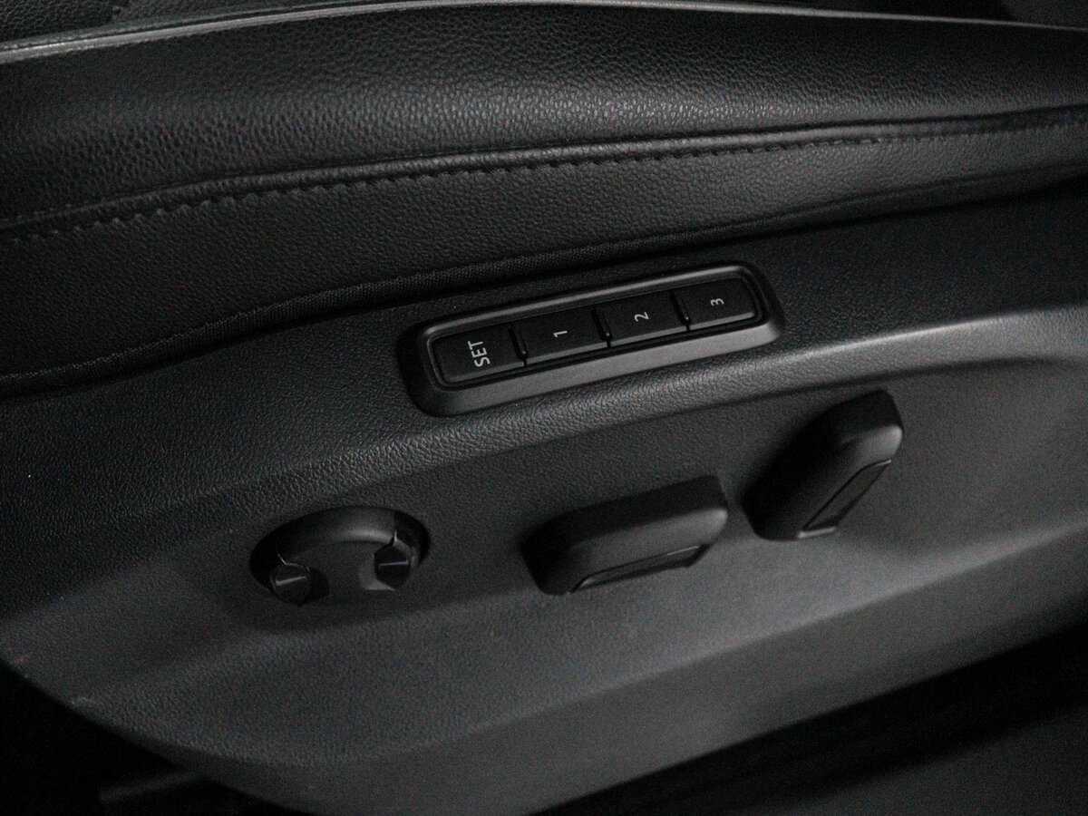 Volkswagen Tiguan б/у, 2019, Роботизированная. Фото: #9