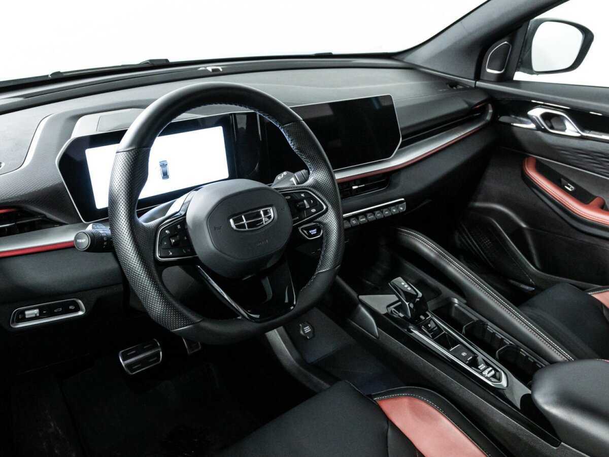 Geely Coolray б/у, 2023, Роботизированная. Фото: #10