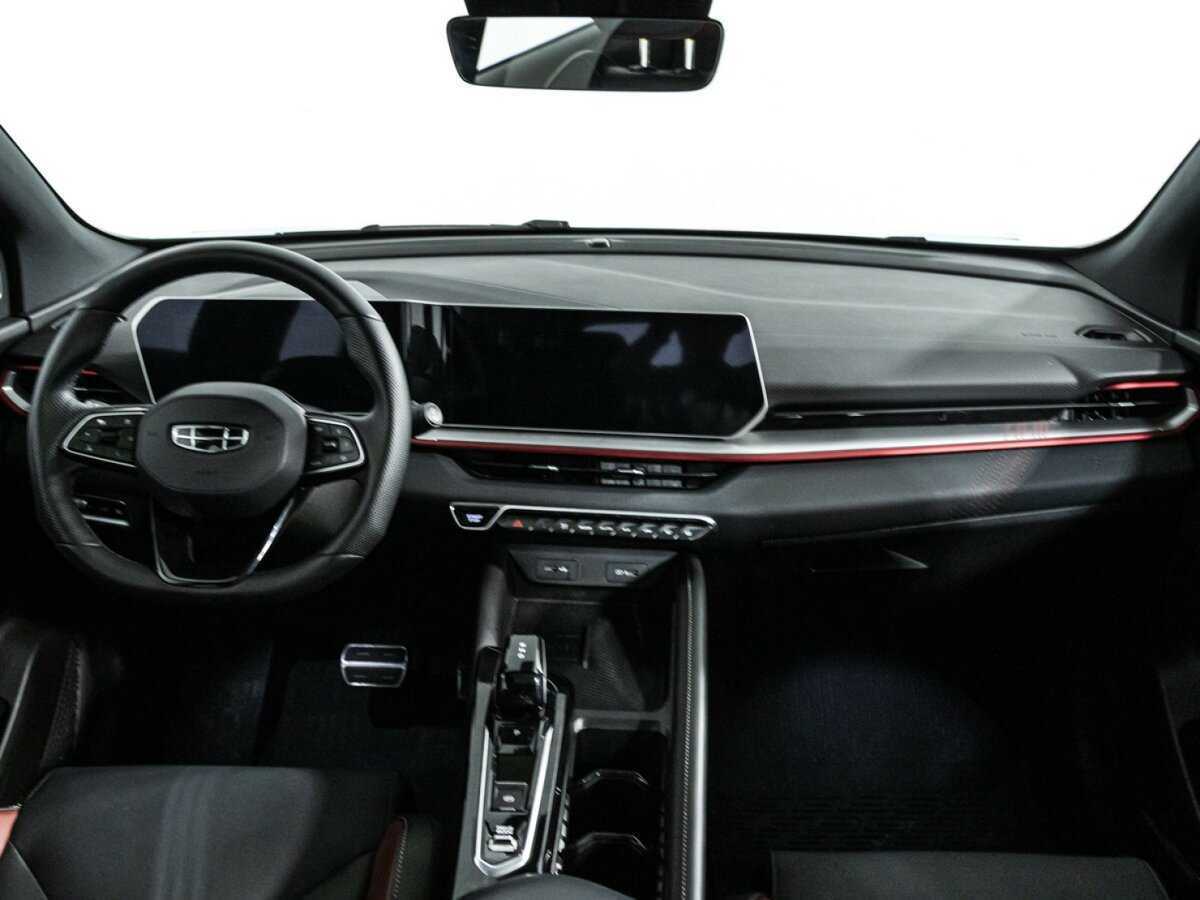 Geely Coolray б/у, 2023, Роботизированная. Фото: #12