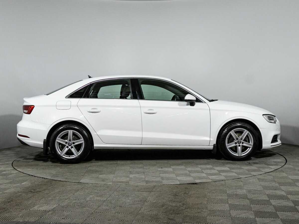 Audi A3 б/у, 2019, Роботизированная. Фото: #3