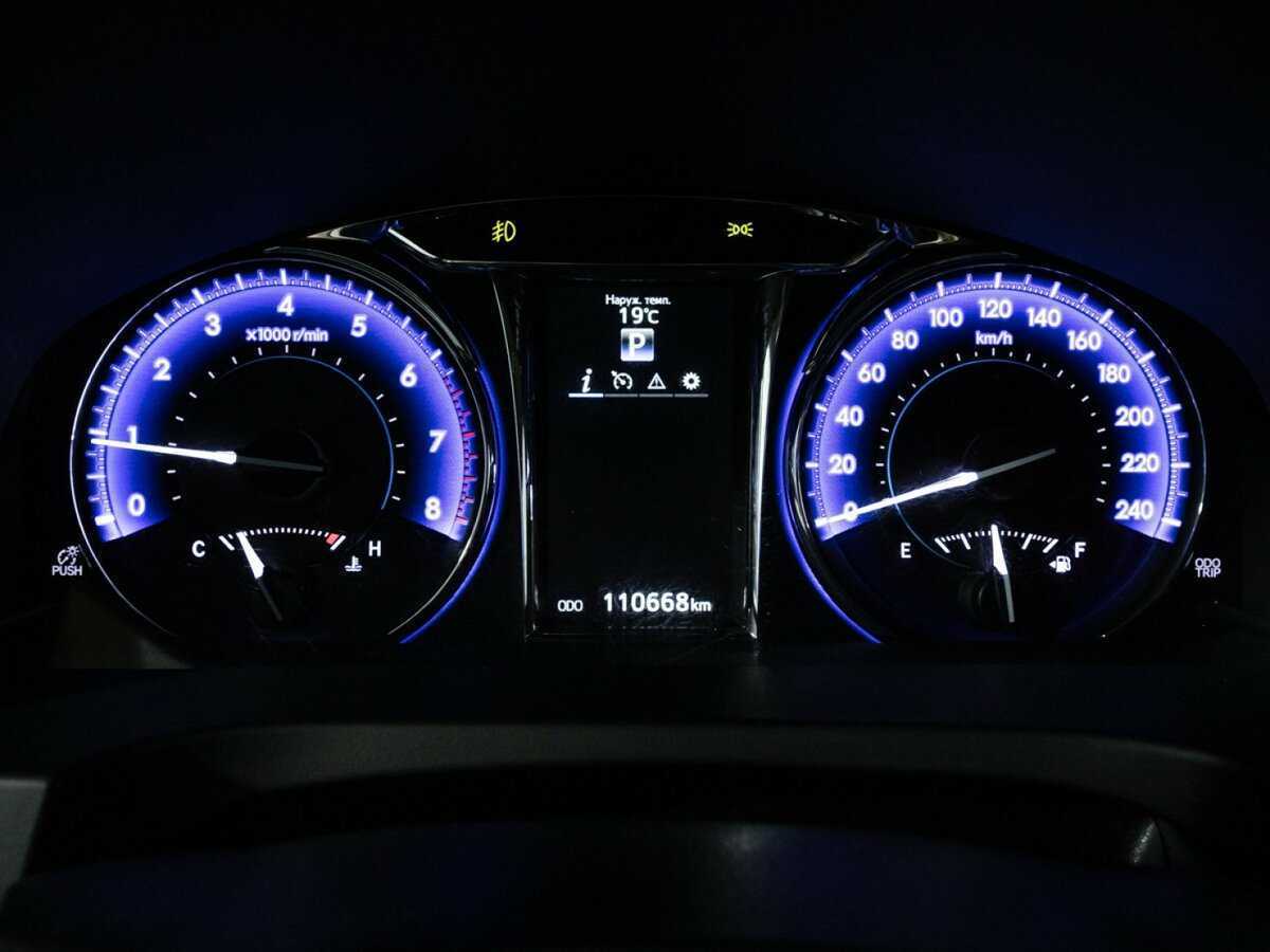 Toyota Camry б/у, 2016, Автоматическая. Фото: #11