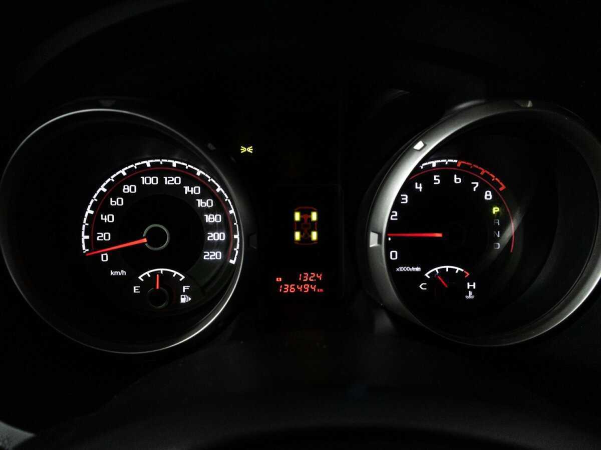 Mitsubishi Pajero б/у, 2015, Автоматическая. Фото: #9