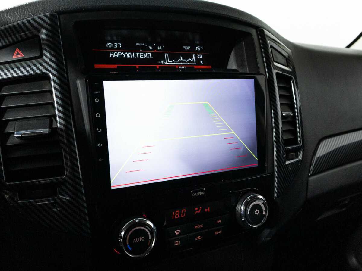 Mitsubishi Pajero б/у, 2014, Автоматическая. Фото: #14