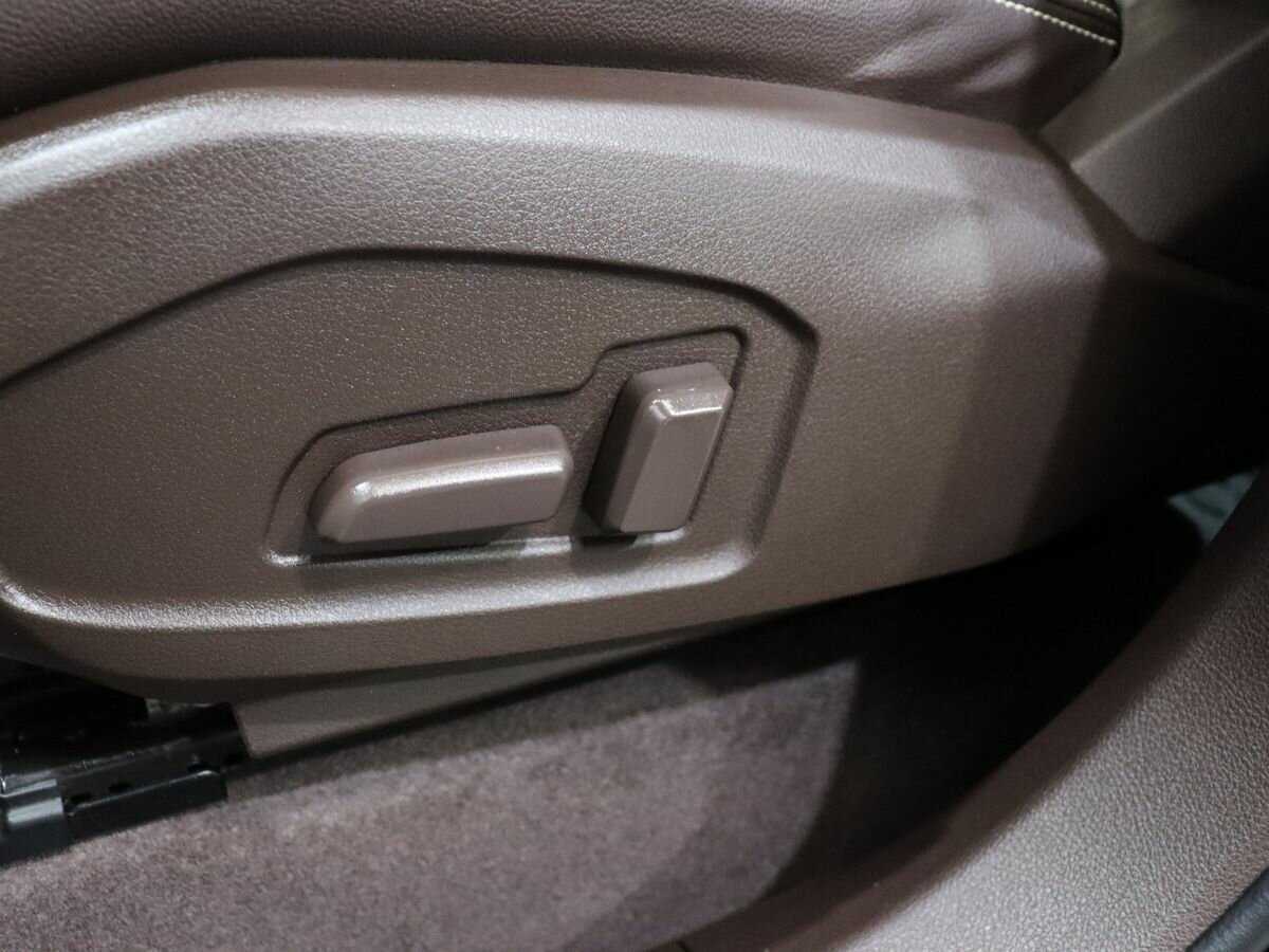 FAW Bestune T77 б/у, 2023, Роботизированная. Фото: #11