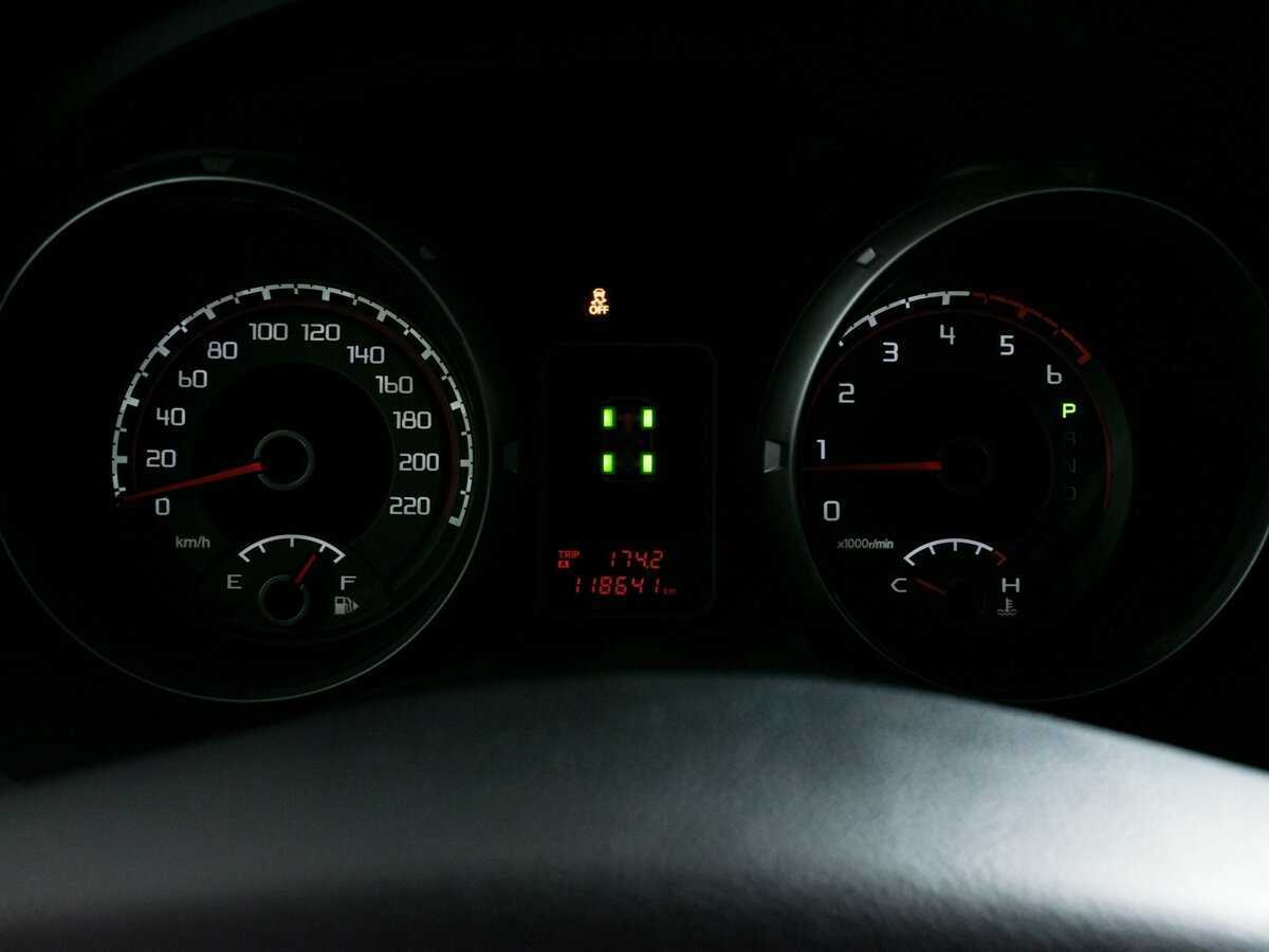 Mitsubishi Pajero б/у, 2012, Автоматическая. Фото: #10