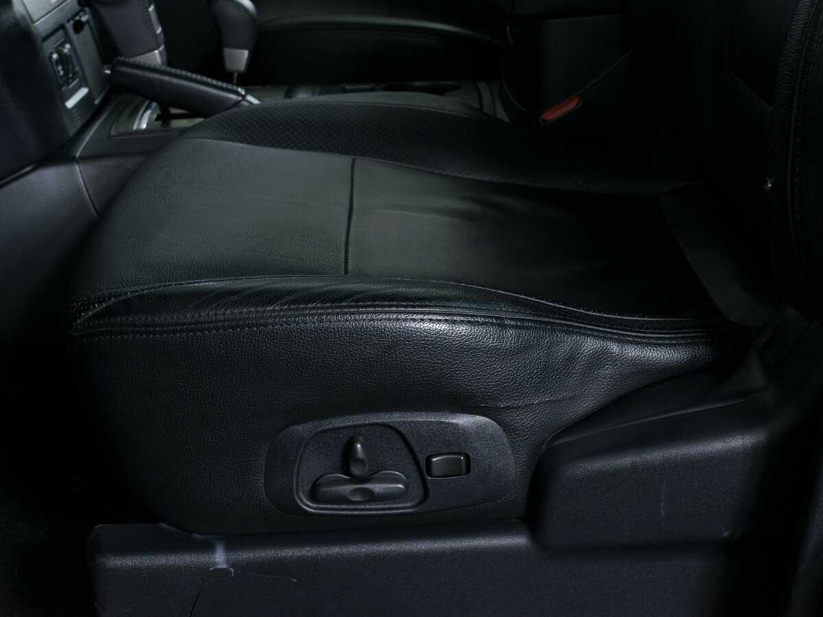 Mitsubishi Pajero б/у, 2012, Автоматическая. Фото: #13