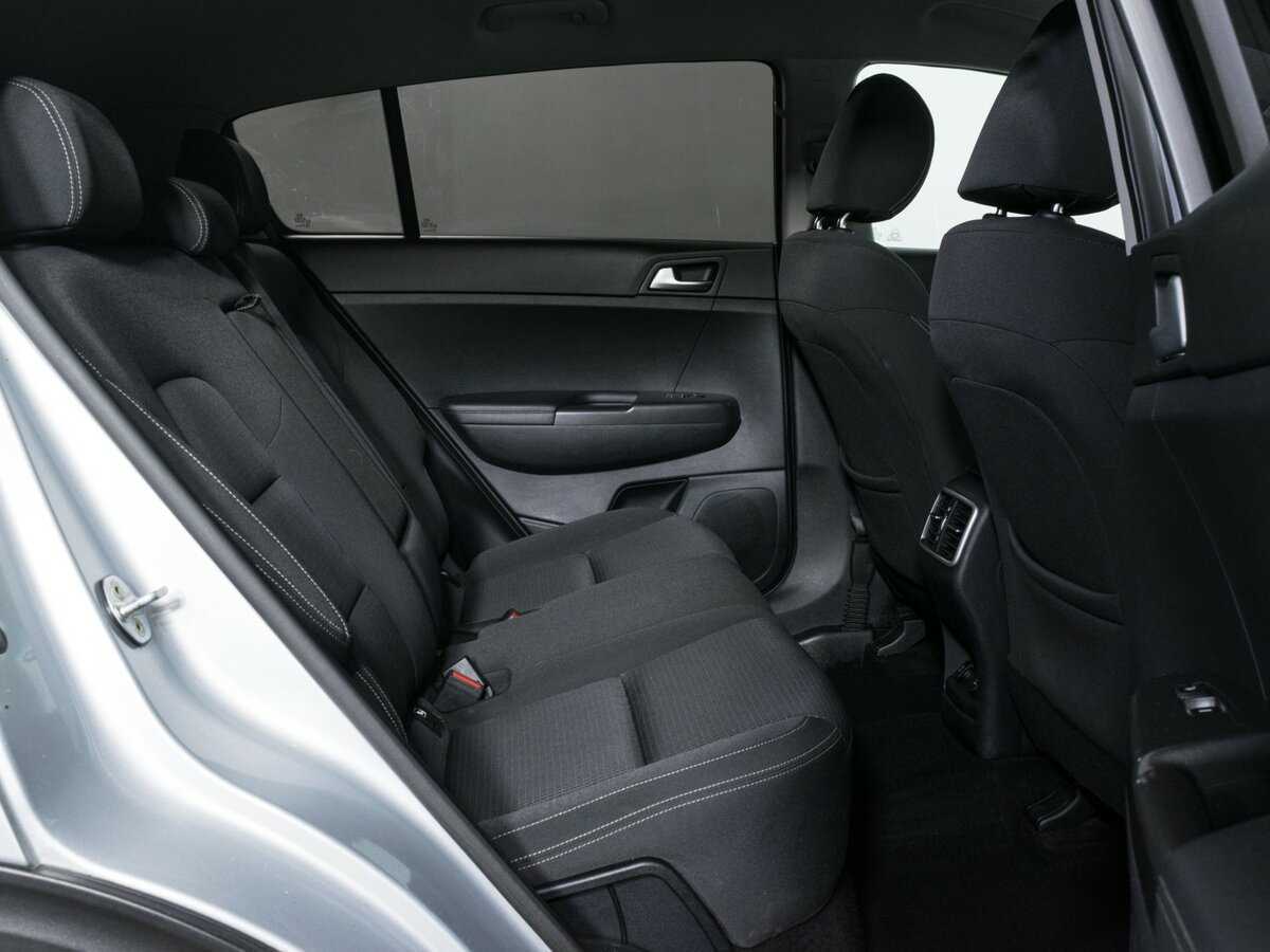 Kia Sportage б/у, 2016, Автоматическая. Фото: #9