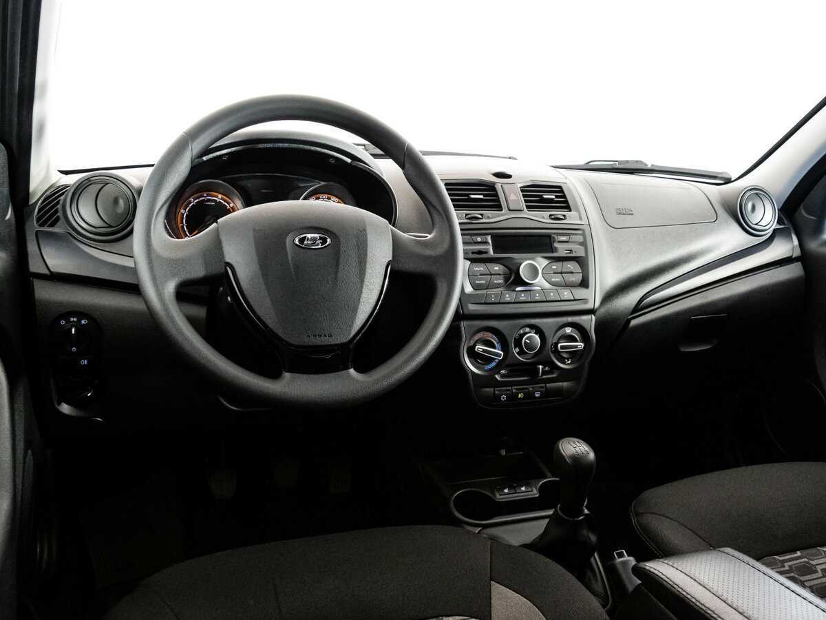 Lada (ВАЗ) Granta б/у, 2023, Механическая. Фото: #8