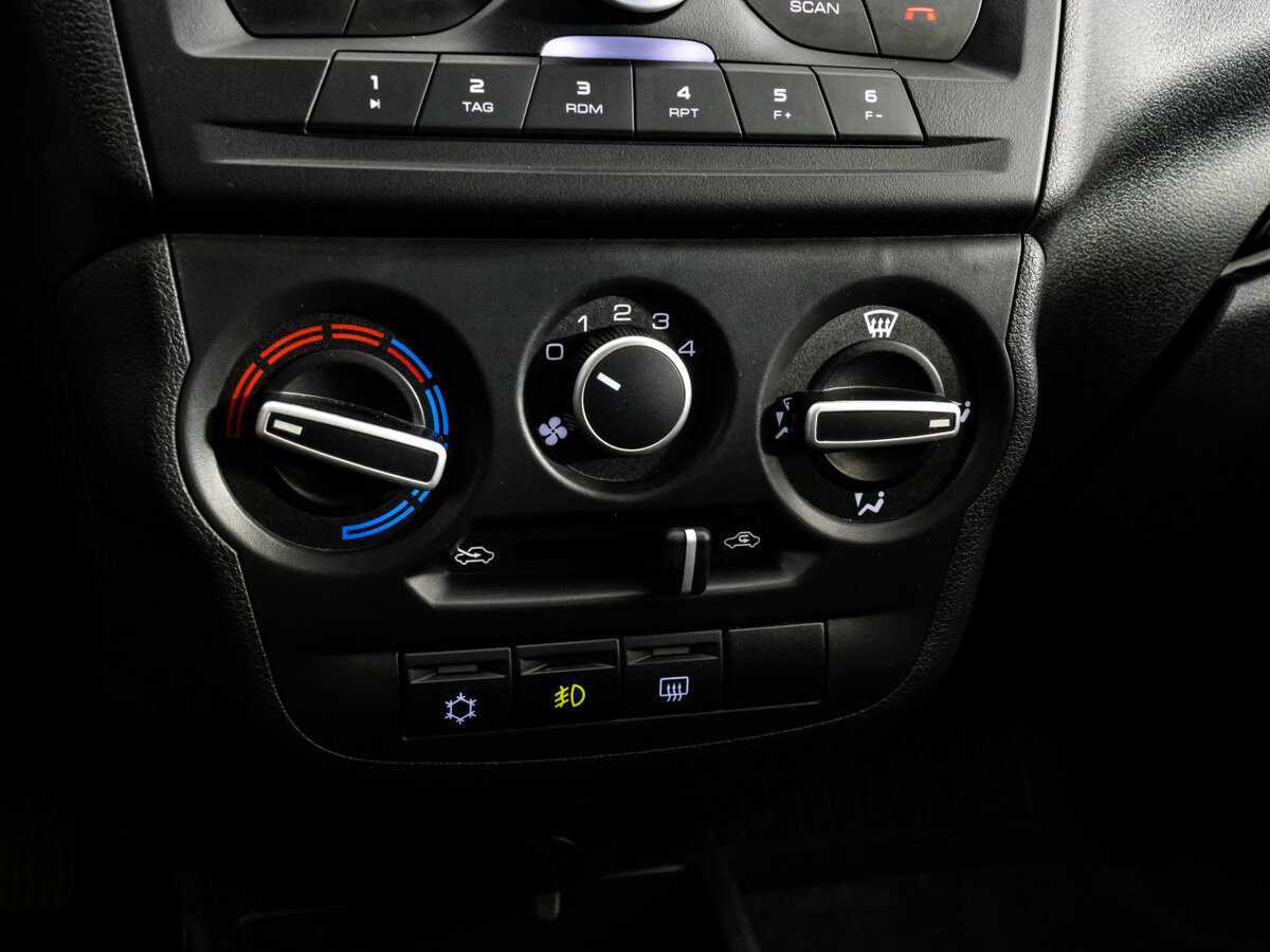 Lada (ВАЗ) Granta б/у, 2023, Механическая. Фото: #11