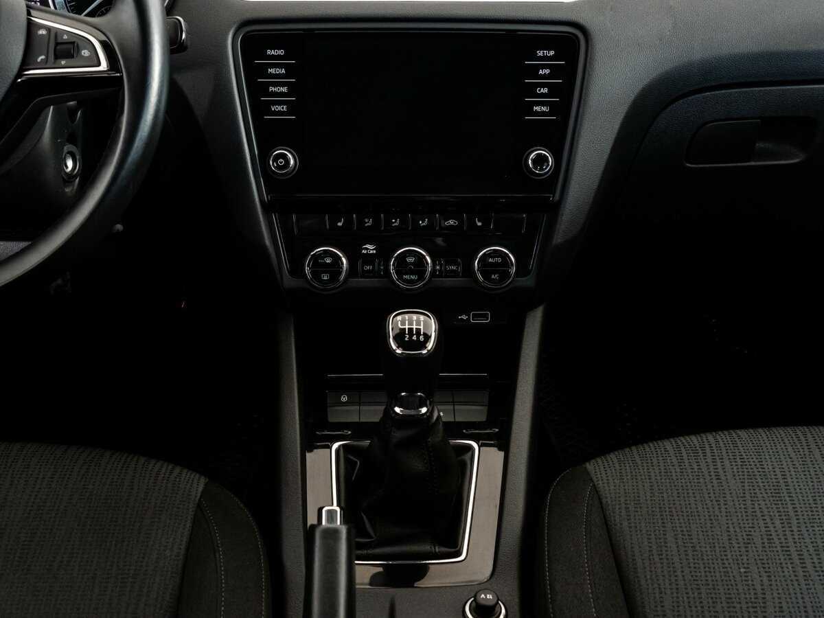Skoda Octavia б/у, 2018, Механическая. Фото: #13