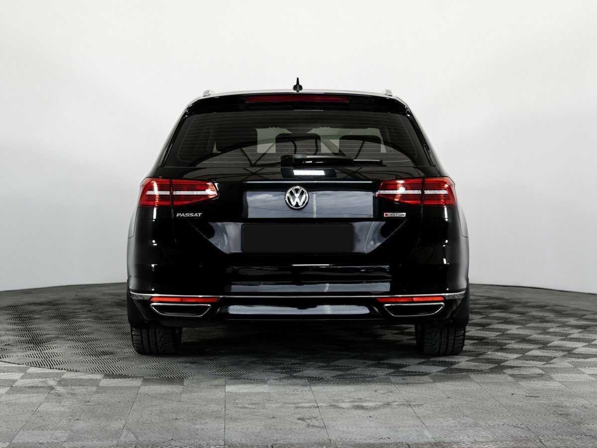 Volkswagen Passat б/у, 2018, Роботизированная. Фото: #3