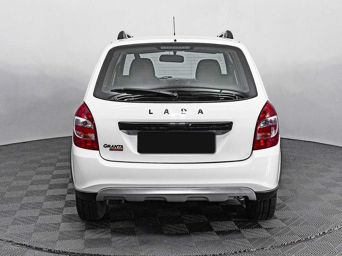 Lada (ВАЗ) Granta б/у, 2023, Механическая. Фото: #5