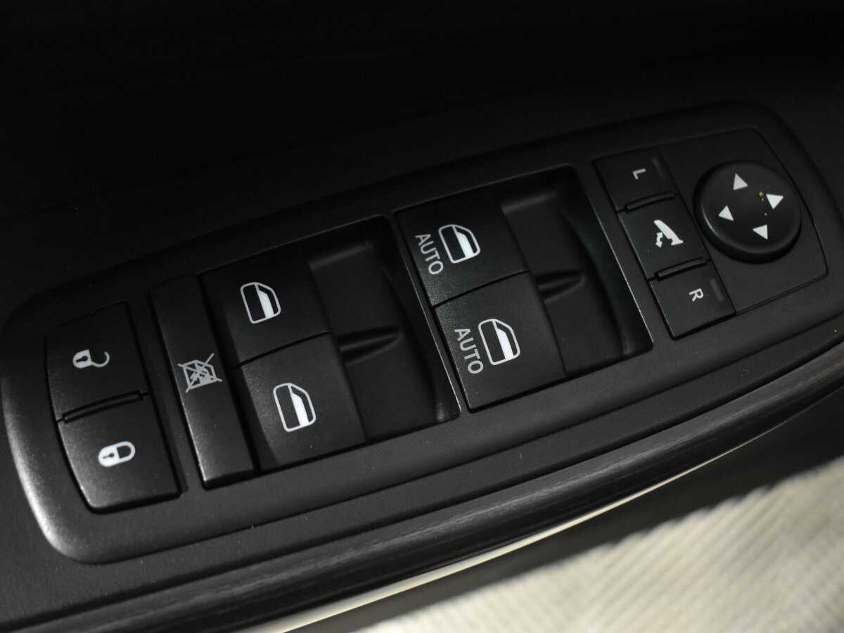 Jeep Cherokee б/у, 2014, Автоматическая. Фото: #12