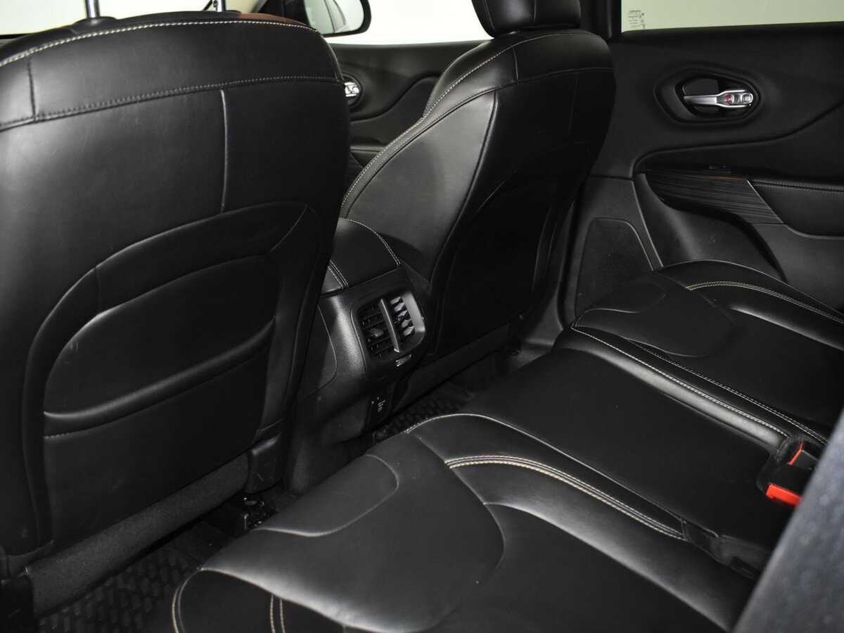 Jeep Cherokee б/у, 2014, Автоматическая. Фото: #23