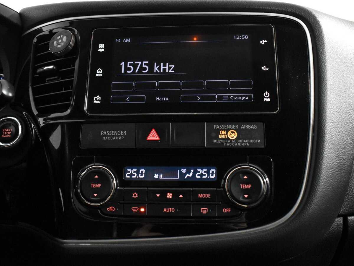 Mitsubishi Outlander б/у, 2018, Вариатор. Фото: #14