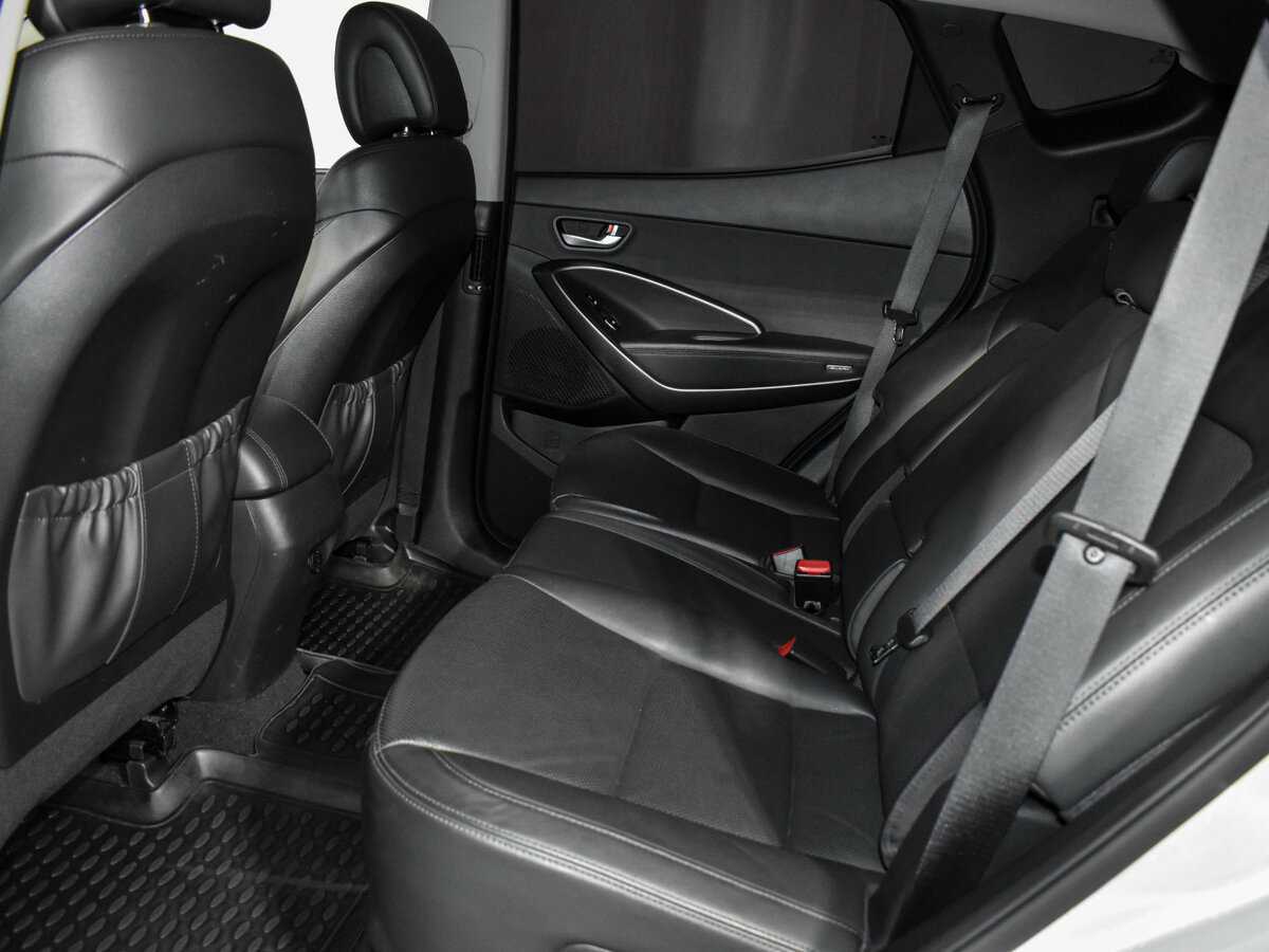 Hyundai Santa Fe б/у, 2016, Автоматическая. Фото: #11