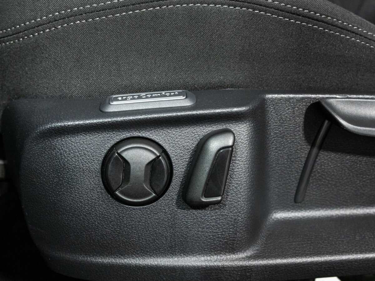 Volkswagen Passat б/у, 2017, Роботизированная. Фото: #15