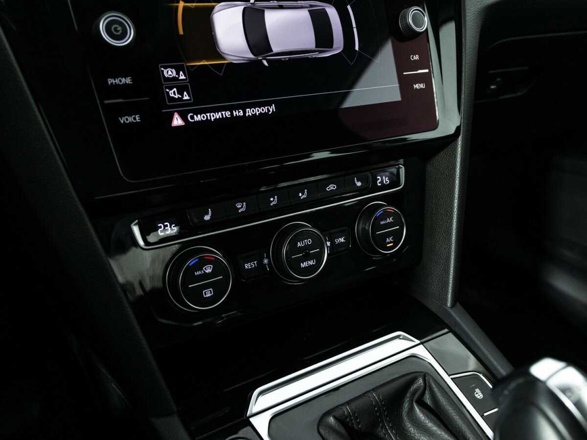 Volkswagen Passat б/у, 2017, Роботизированная. Фото: #17