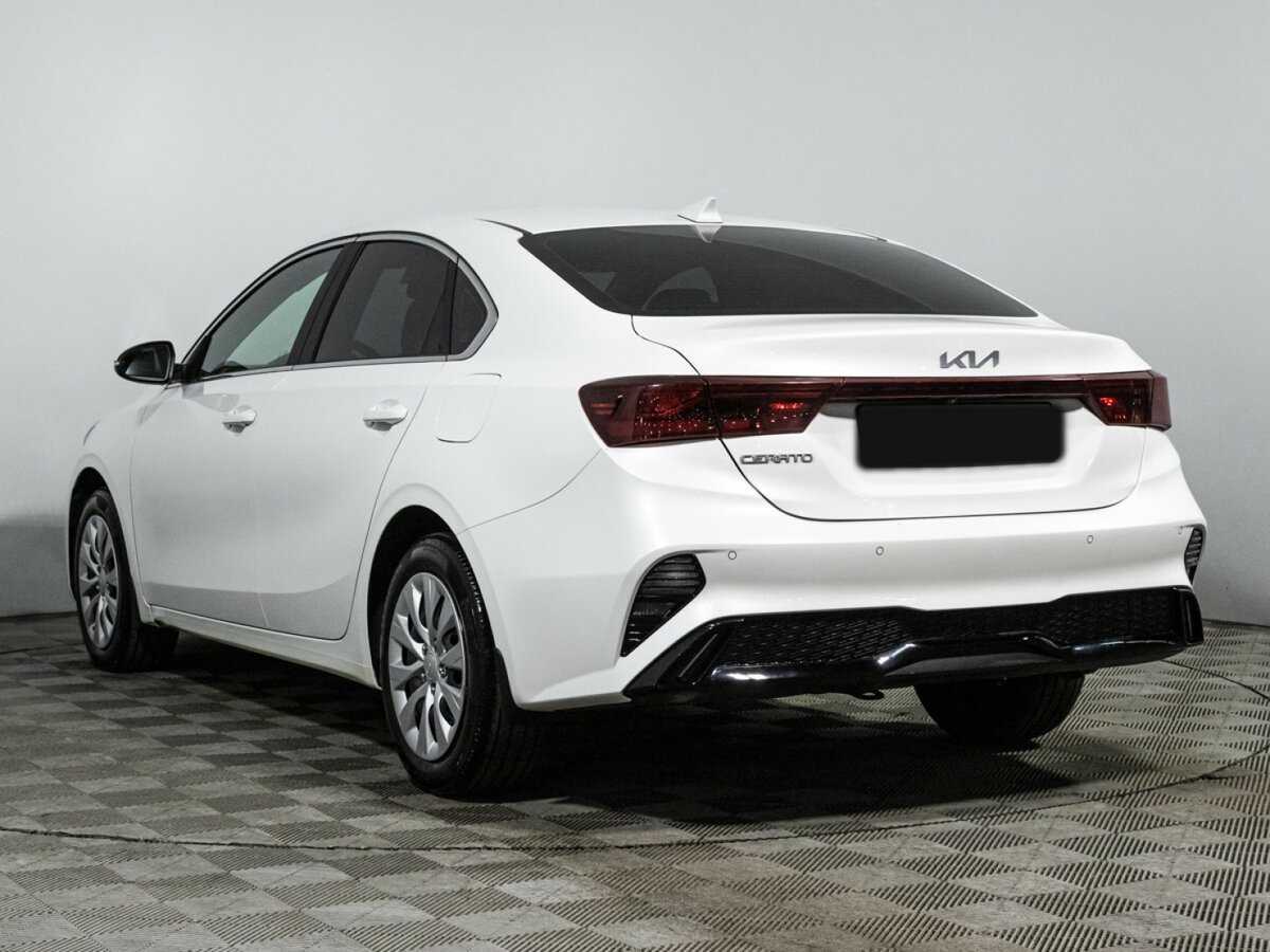 Kia Cerato б/у, 2022, Механическая. Фото: #6