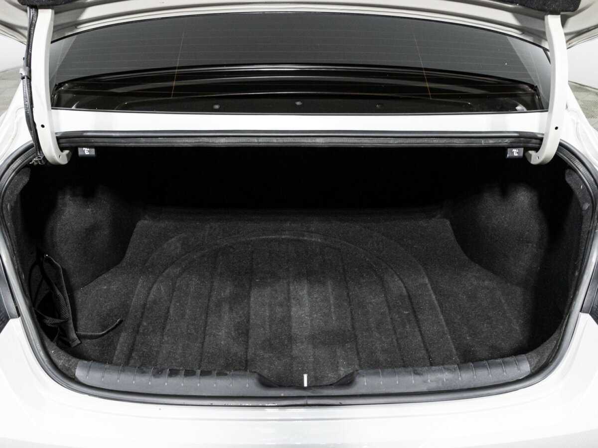 Hyundai Elantra б/у, 2021, Автоматическая. Фото: #14