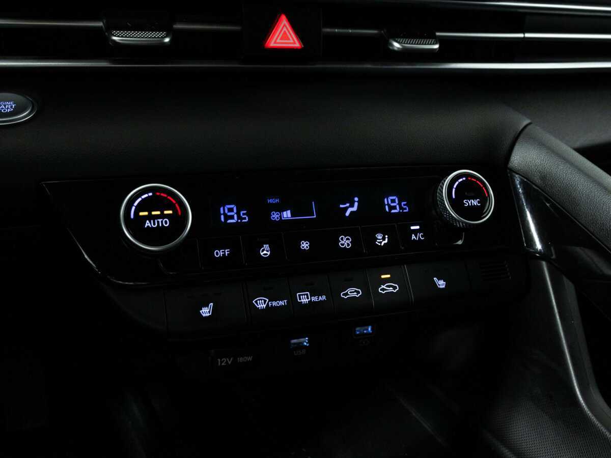Hyundai Elantra б/у, 2021, Автоматическая. Фото: #16