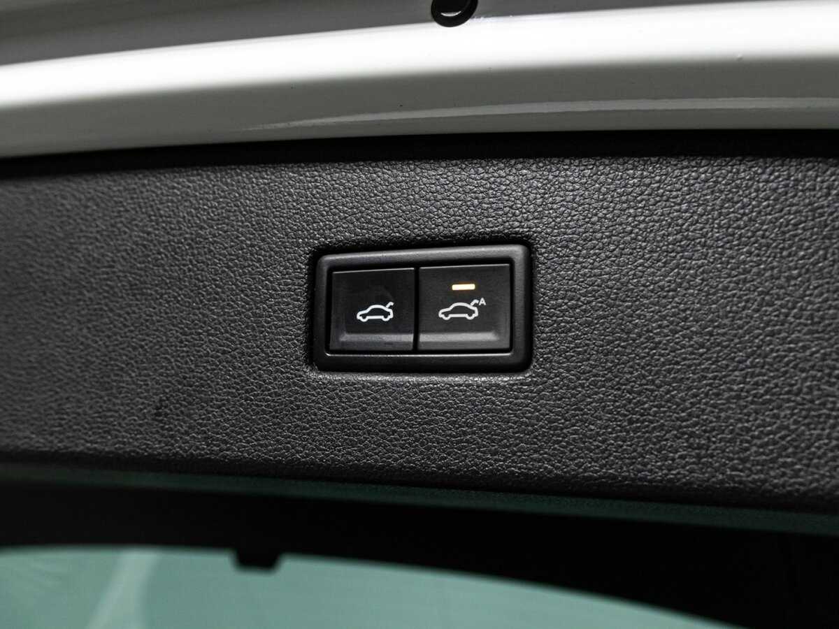 Volkswagen Tiguan б/у, 2017, Роботизированная. Фото: #14