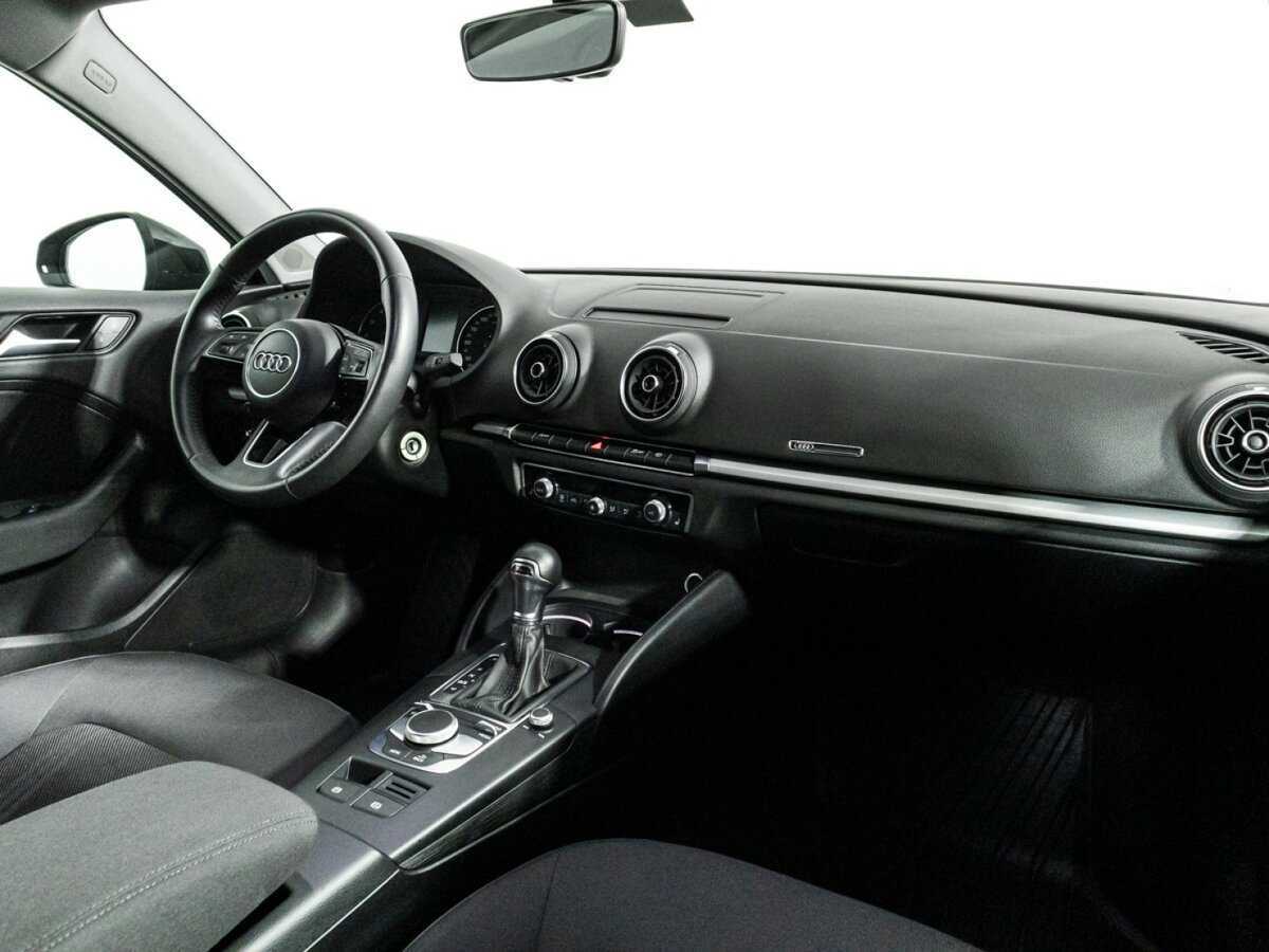 Audi A3 б/у, 2019, Роботизированная. Фото: #8