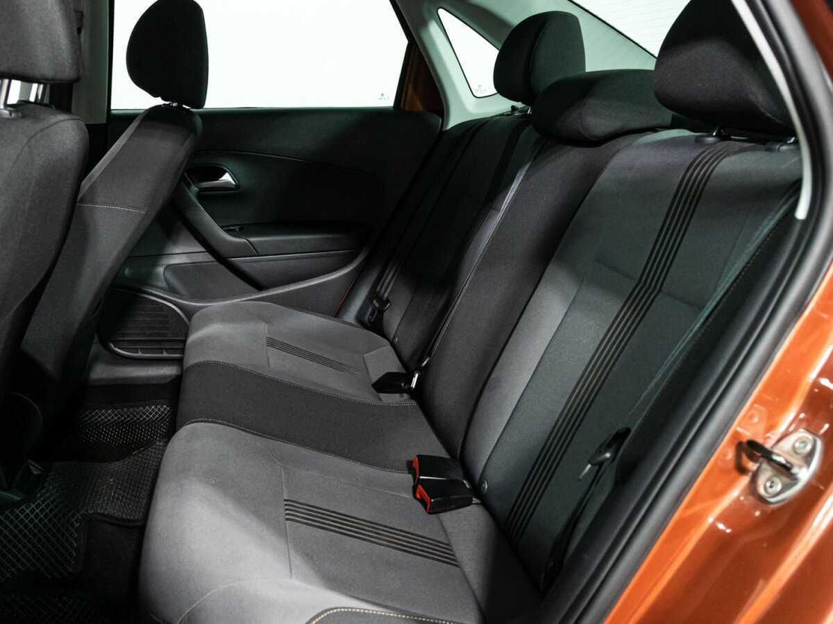 Фольксваген Поло б/у, 2016, Автоматическая. Фото: #9