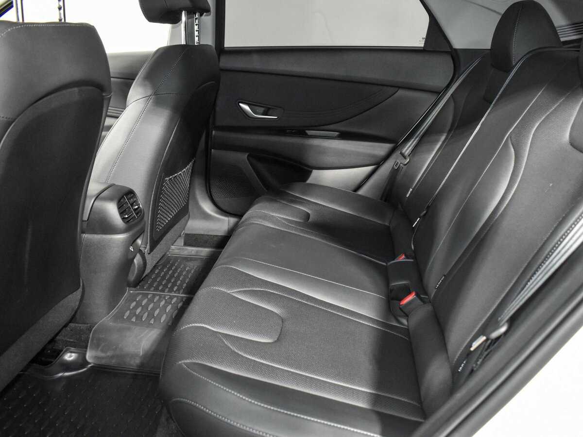 Hyundai Elantra б/у, 2023, Вариатор. Фото: #13