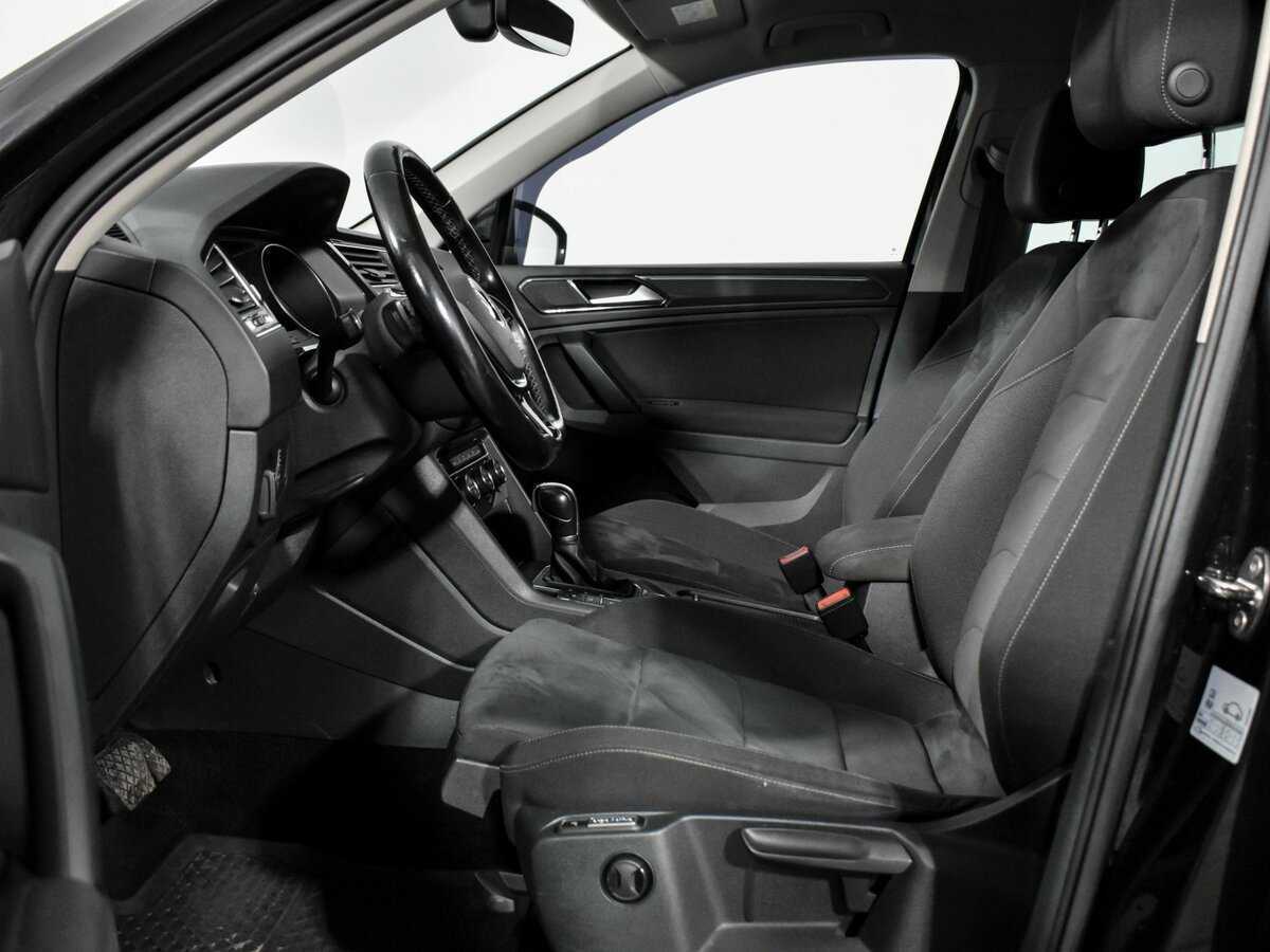 Volkswagen Tiguan б/у, 2017, Роботизированная. Фото: #11